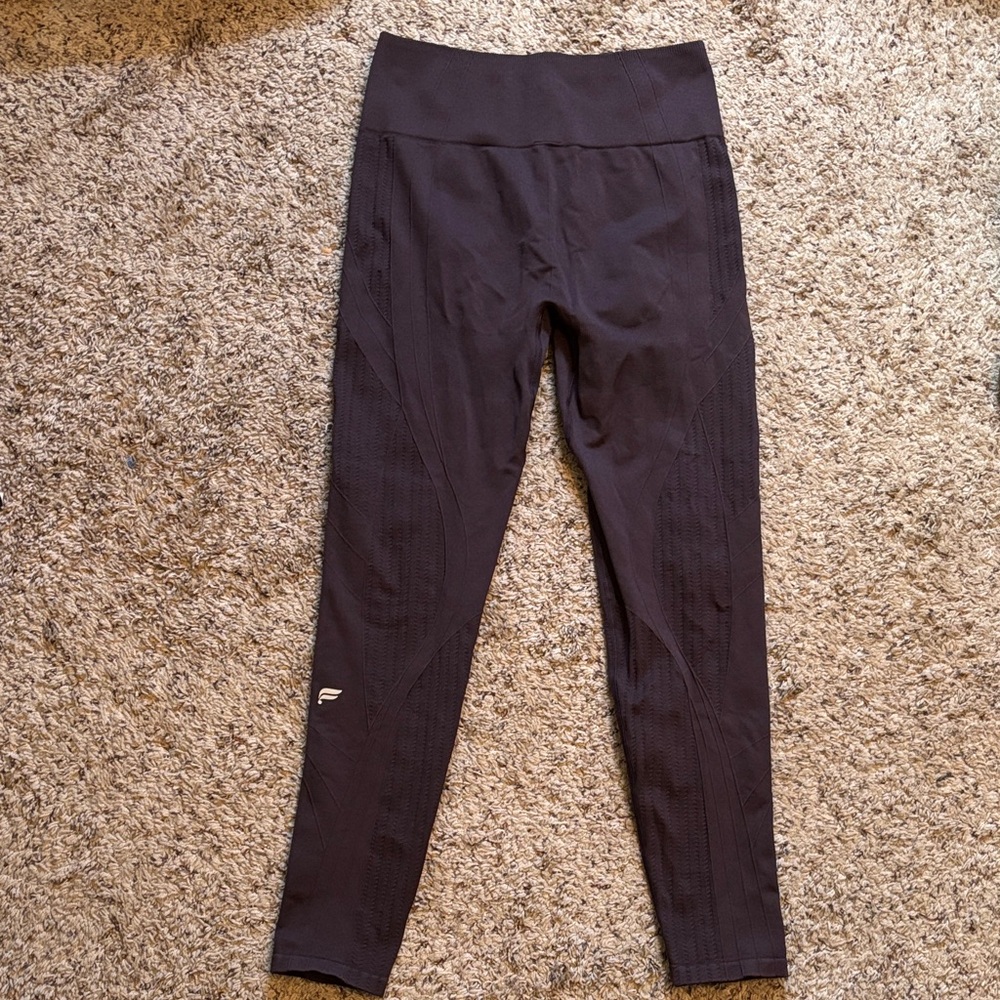 Fabletics Seamless Contour Leggings